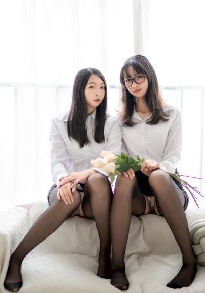 国产吹潮在线观看的_十万网红美女美酱