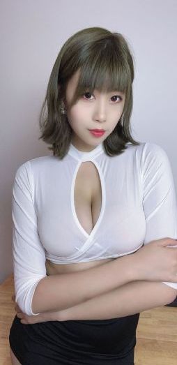 欧美画风美女图片_720迅雷电影在线